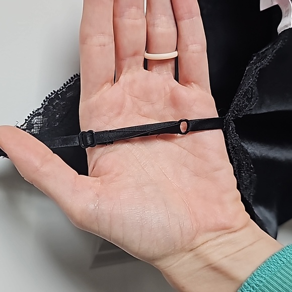 Victoria's Secret Silky Lingerie Top in Black With Lace Women's Size Large EUC - Picture 6 of 8